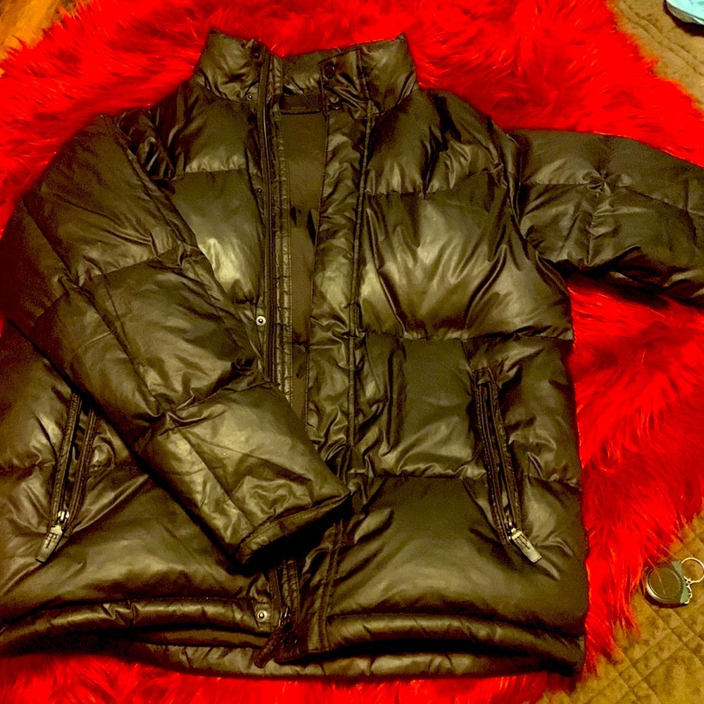 TUMI men’s down/feather puffer jacket
